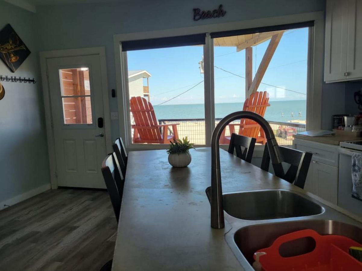 Las Casitas On Magnolia Beach - Casita A Port Lavaca Exterior photo